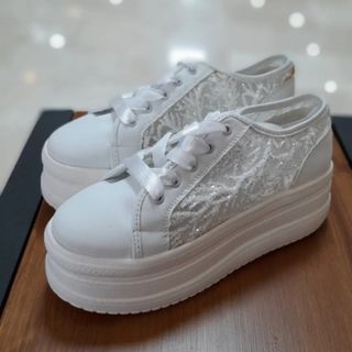 کفش لژ دار توری
