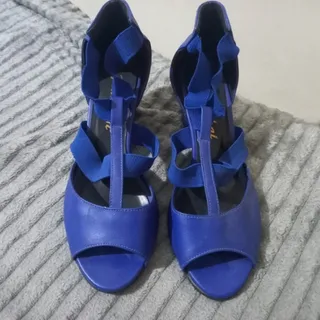 کفش زنانه سایز 38و38و39