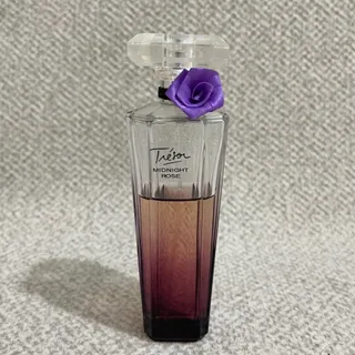ادکلن زنانه میدنایت رز