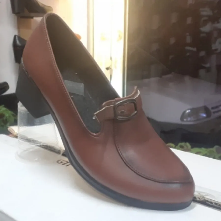 کفش زنانه پاشنه بلند سگکی