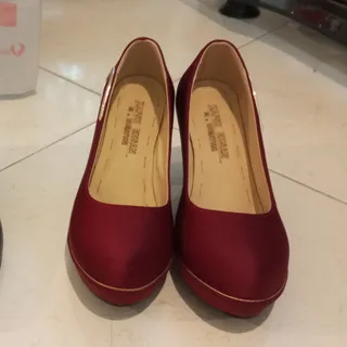 کفش پاشنه  بلند سایز 40