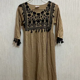 پیراهن ساحلی کرم