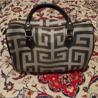 کیف صندوقی