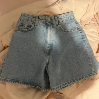 شلوارک جین pull&bear