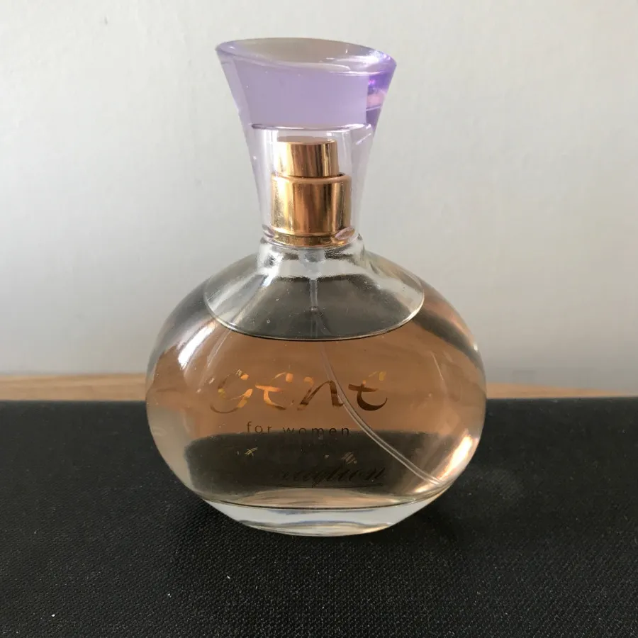 عطر gene