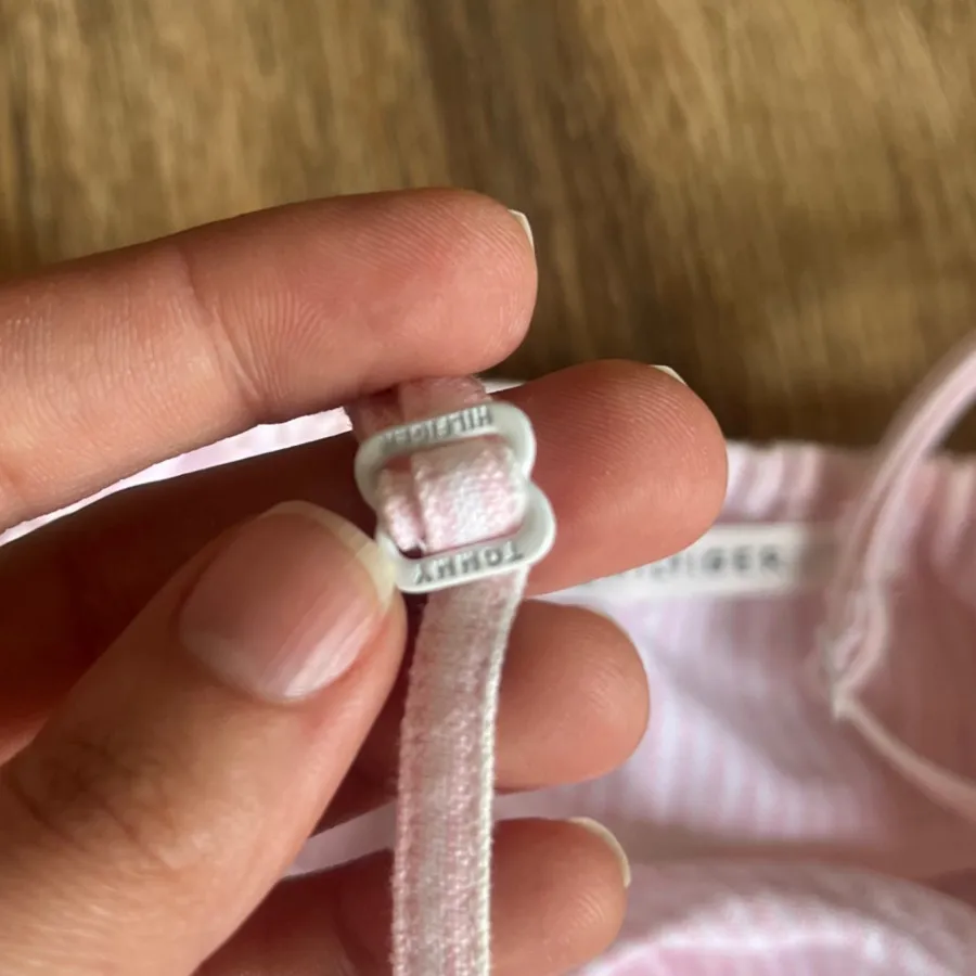 تاپ Tommy