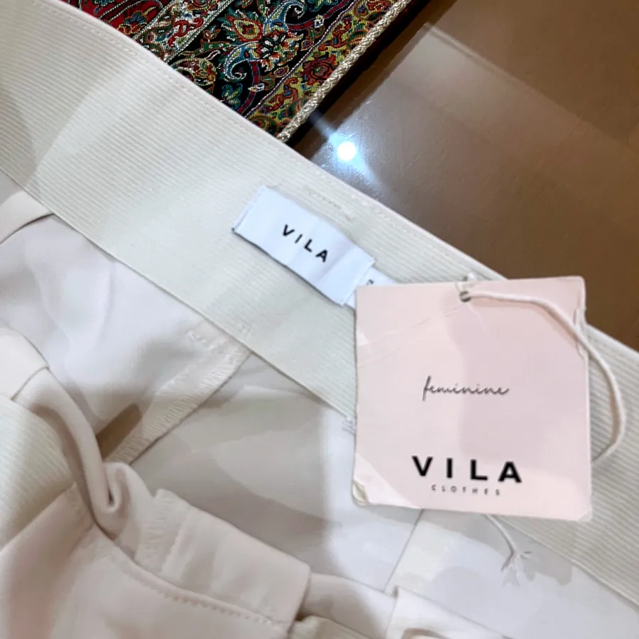 شلوار اورجینال Vila