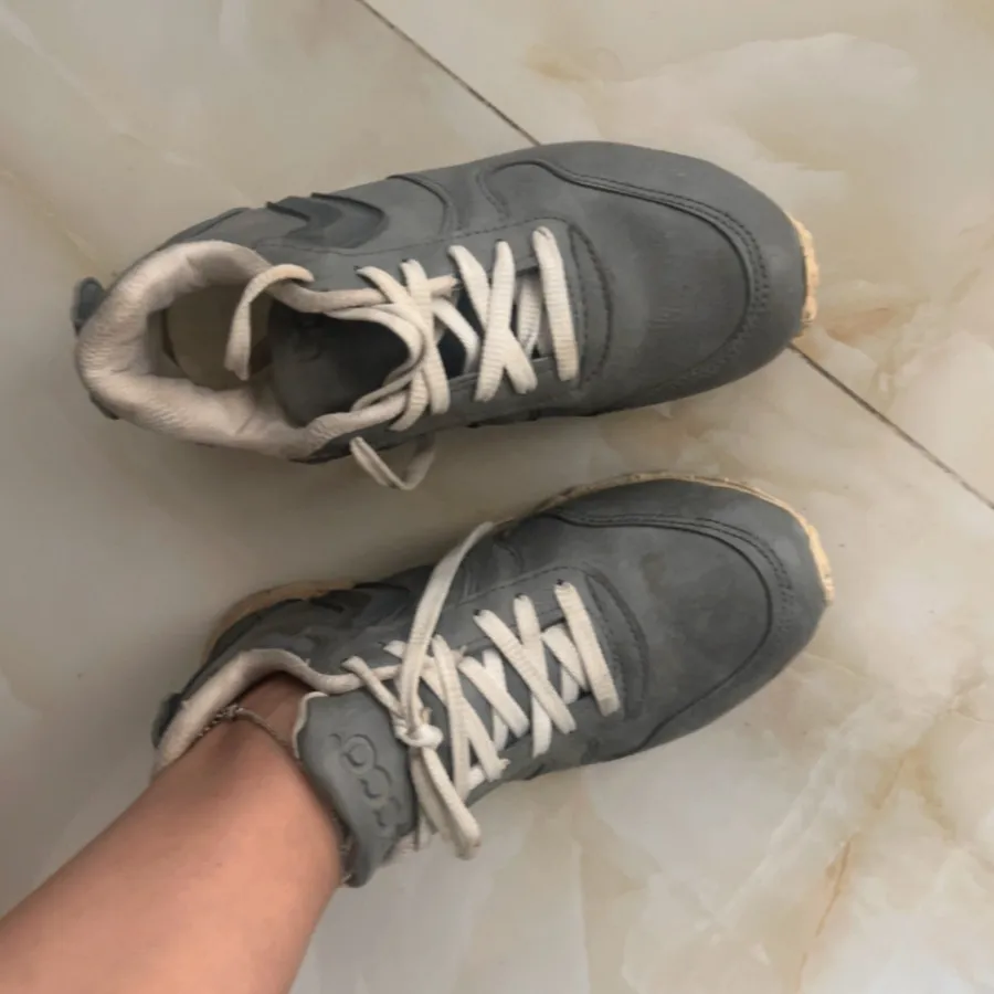 کفش کتونی