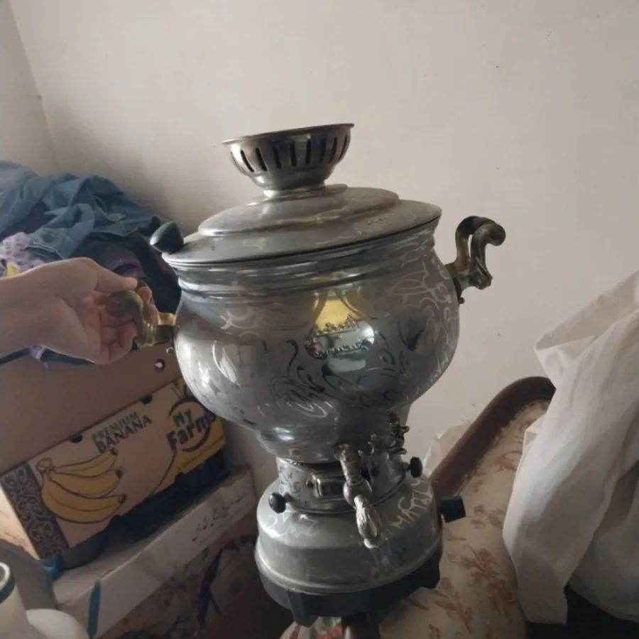 سماور بزرگ