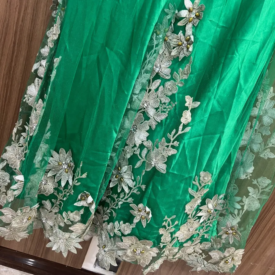 لباس مجلسی سبز