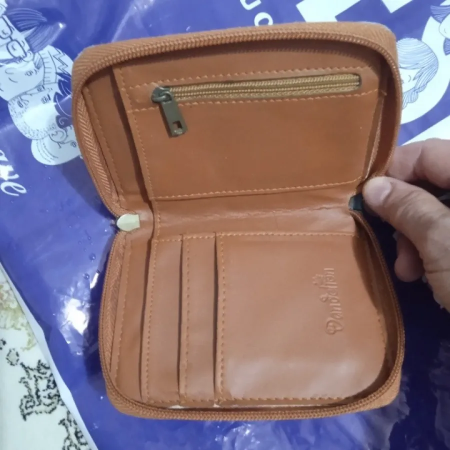 کیف پول و جا کارتی