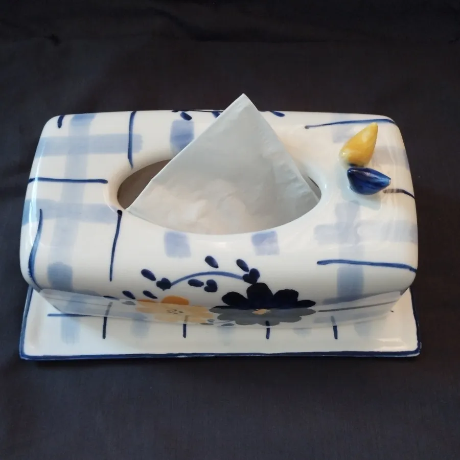 جا دستمالی گل پنبه ای