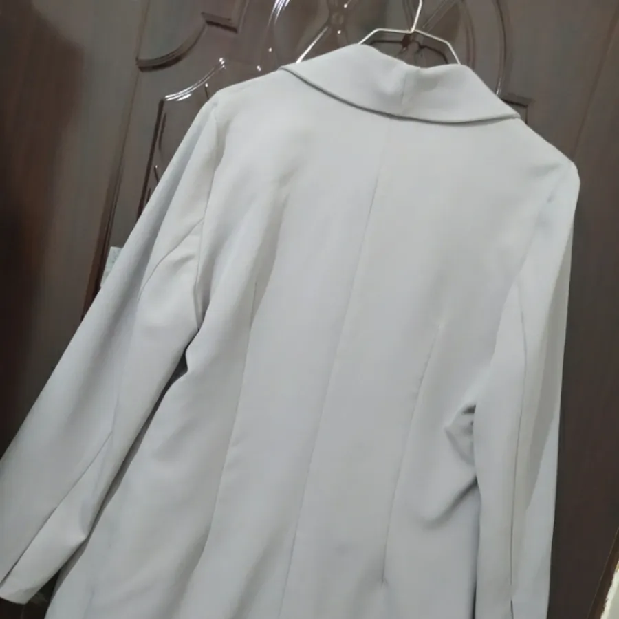 کت و شلوار طوسی