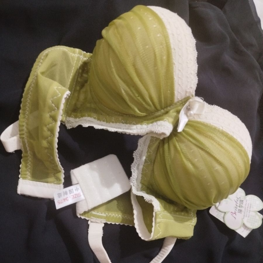 سوتین اسفنجی