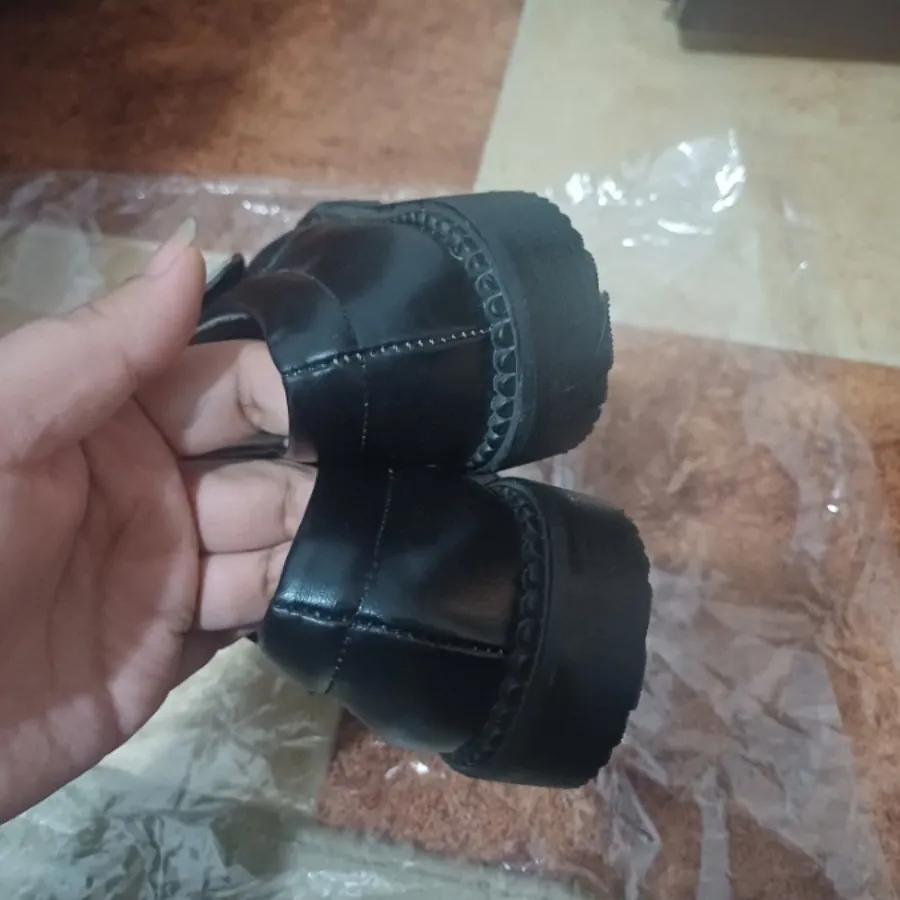 کفش اسپرت مشکی نووووو