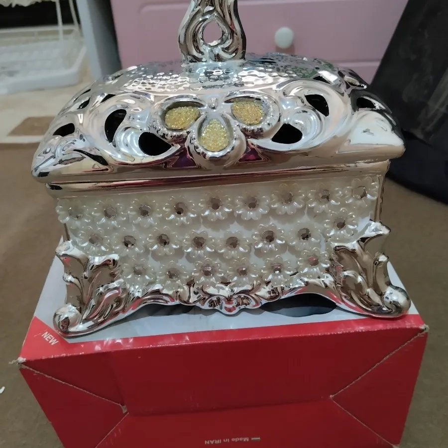 شکلات خوری