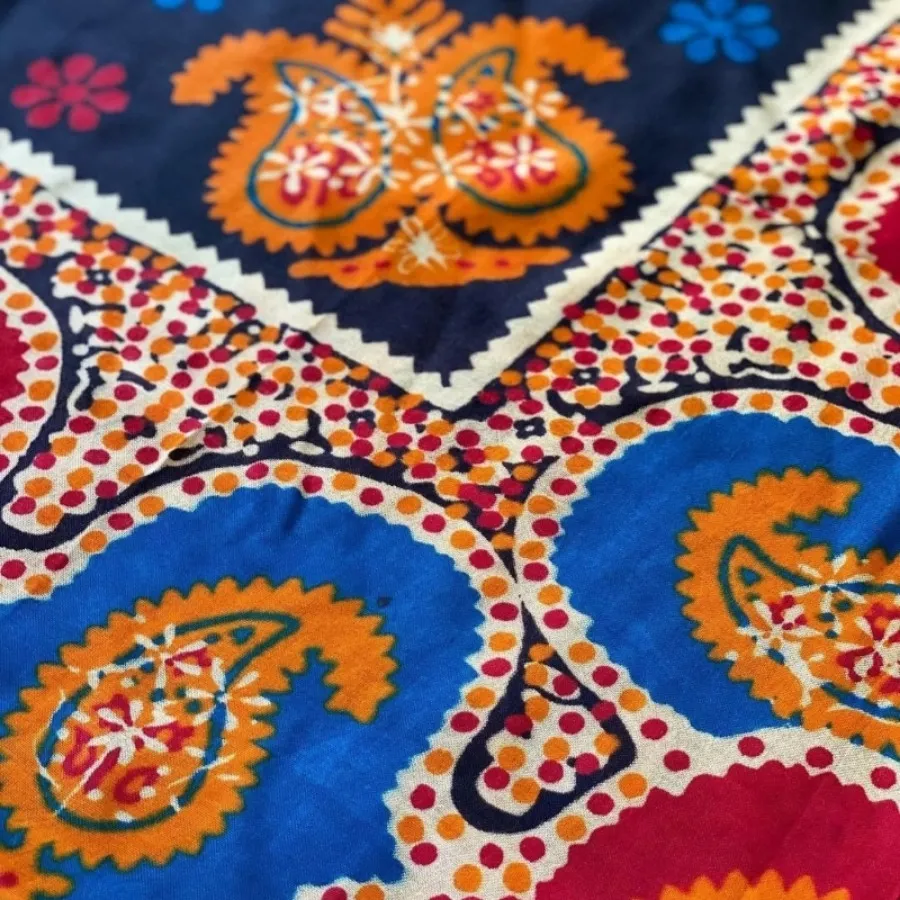 روسری کردی نخی