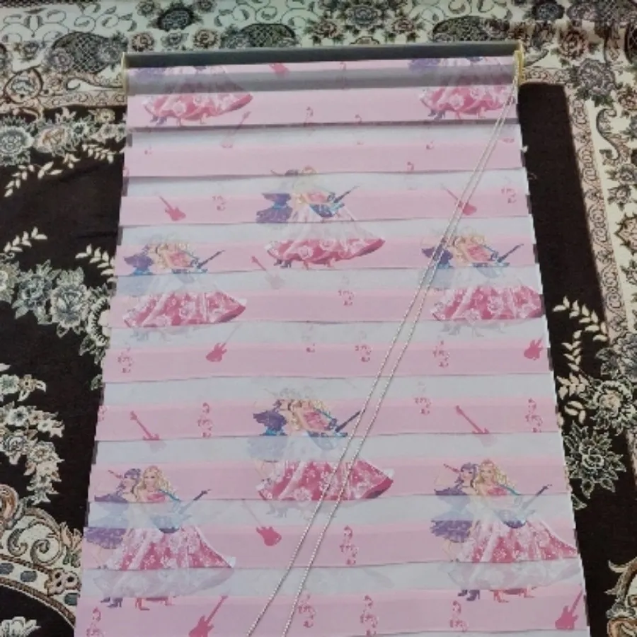 پرده زبرا دخترانه