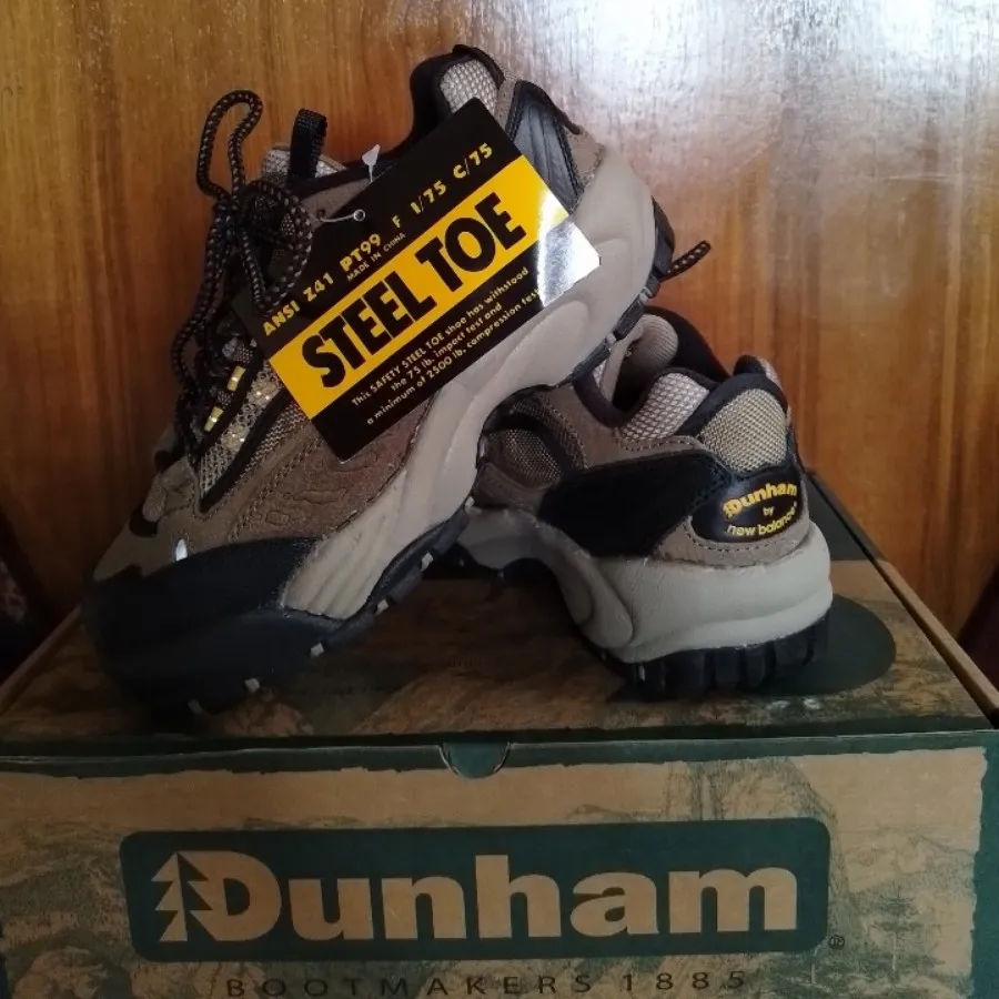 کفش کتانی Newbalance