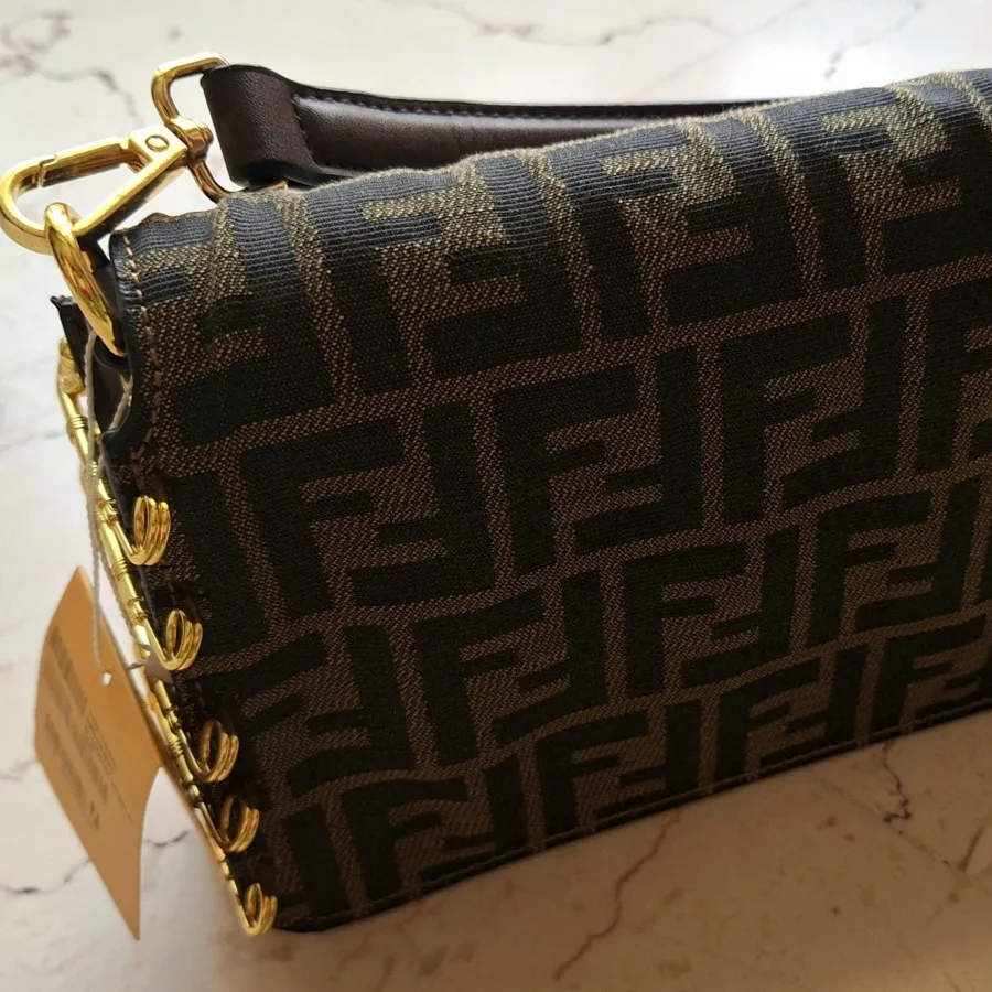 کیف مجلسی برند FENDI