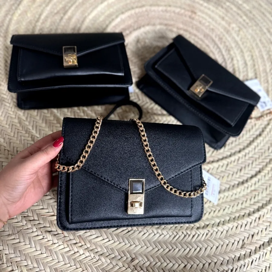 کیف  stradivarius