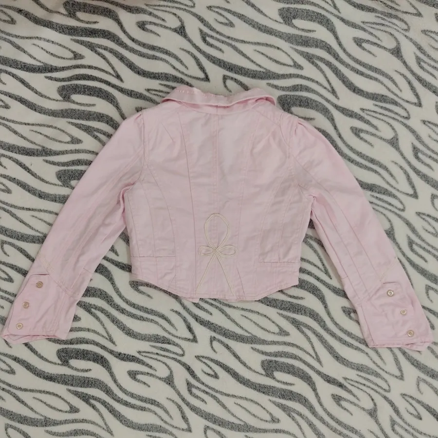 کراپ کت صورتی