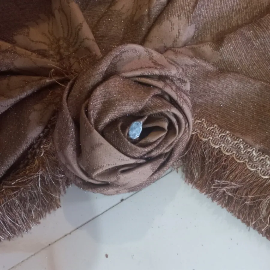 یلان پرده گل