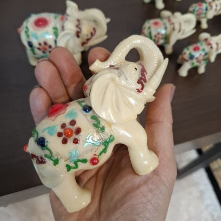مجسمه انتیک
