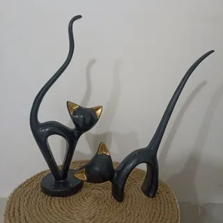 مجسمه گربه