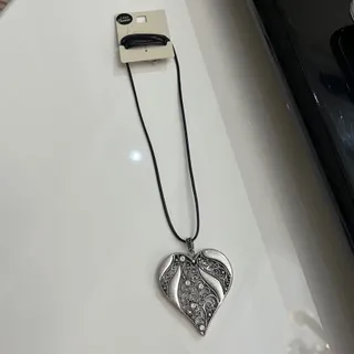 گردنبند قلبی باز شو