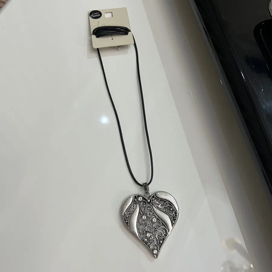 گردنبند قلبی باز شو