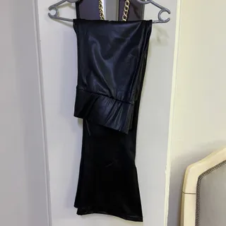 شلوار چرم