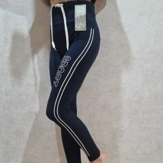 شلوار ورزشی