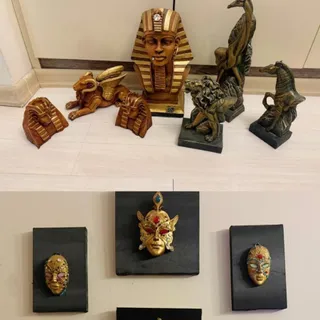 مجسمه و دیوارکوب