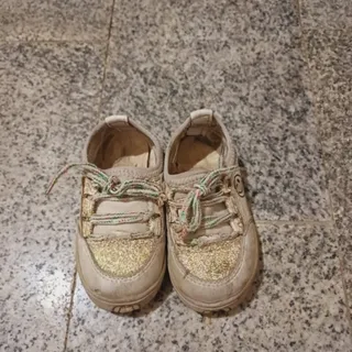 کفش اسپورت بچگانه
