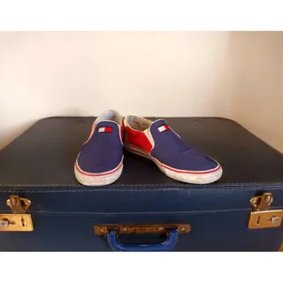 کفش اسپرت