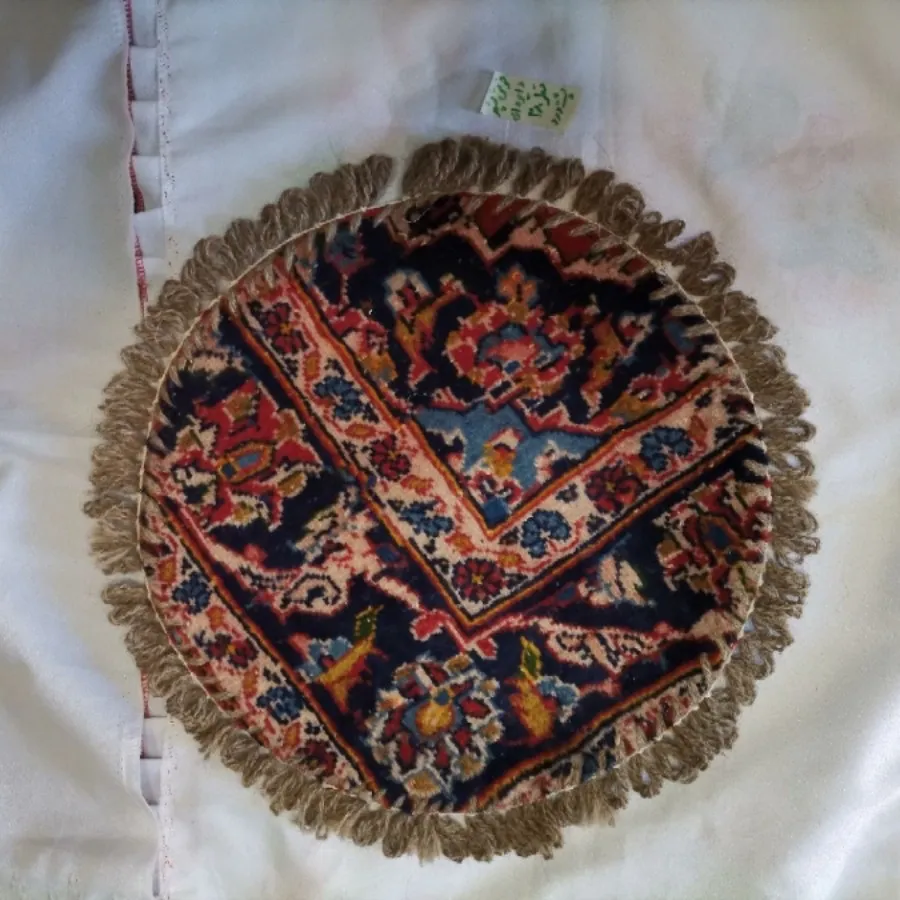 فرش روی صندلی