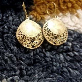 گوشواره های طلایی