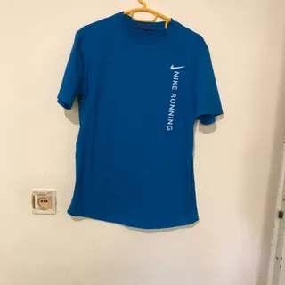 تیشرت شیک و نو