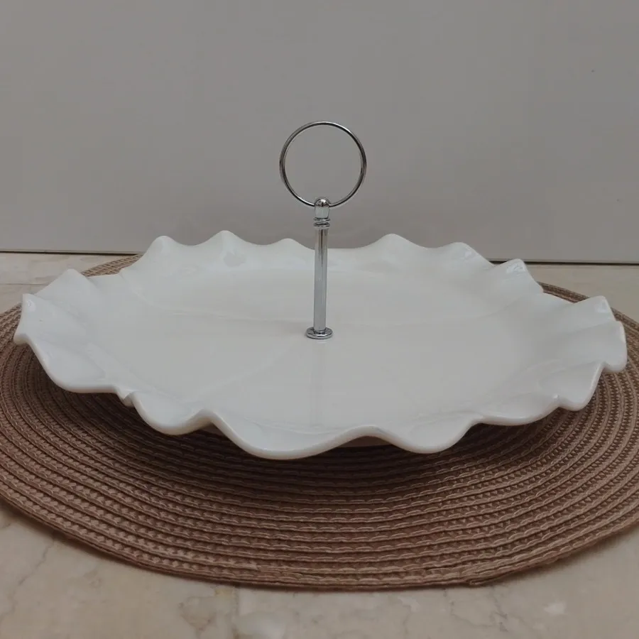 شیرینی خوری گلدکیش