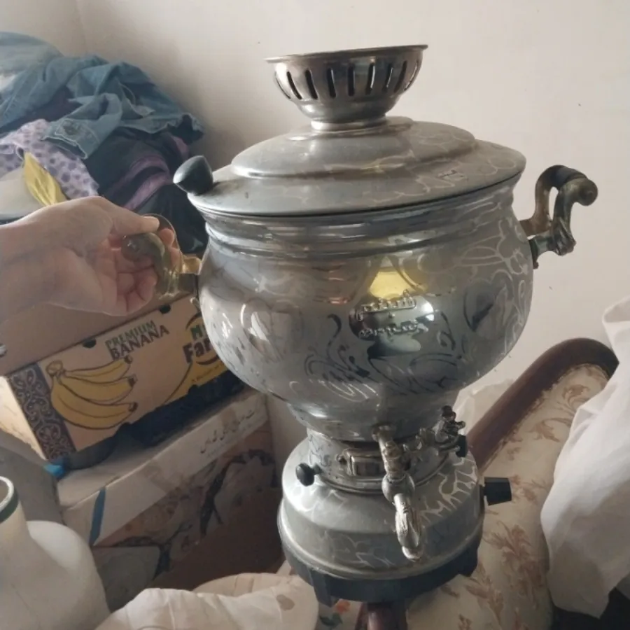 سماور بزرگ