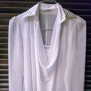 شومیز سفید حریر