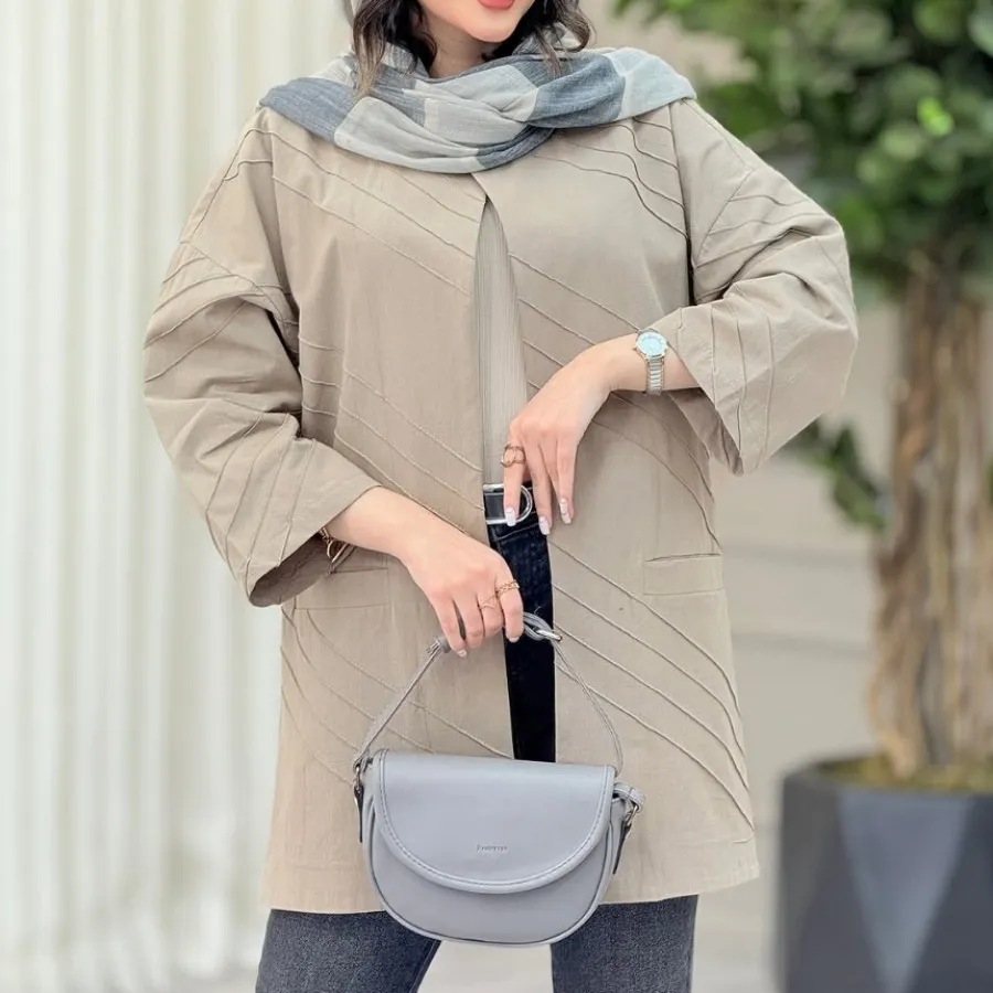 مانتو برش دار بغل چاک