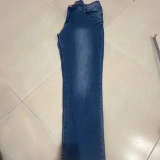 شلوار لی