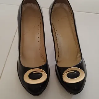 کفش مجلسی پاشنه دار