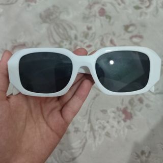 عینک آفتابی