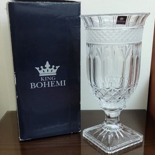 گلدان بوهمی
