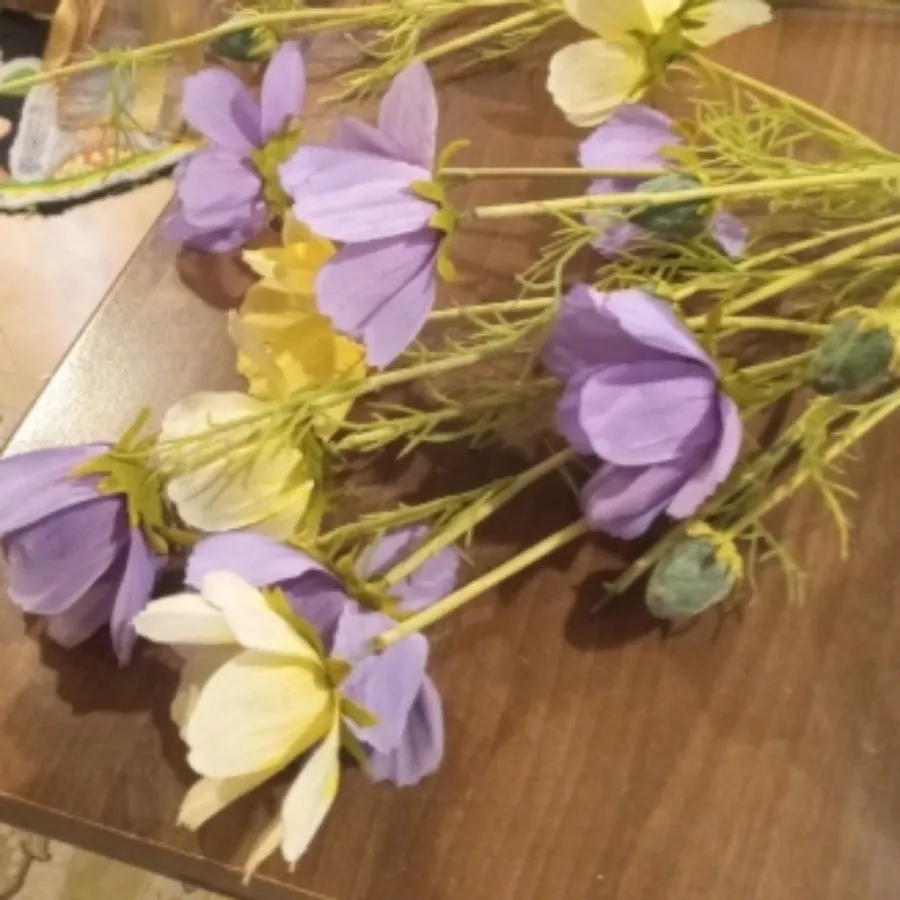 گل مصنوعی