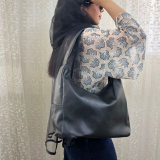 کیف دانشجویی بزرگ ترند