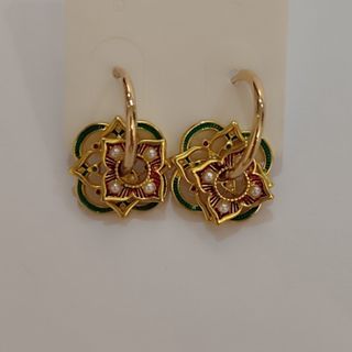 گوشواره حلقه ایی میناکاری